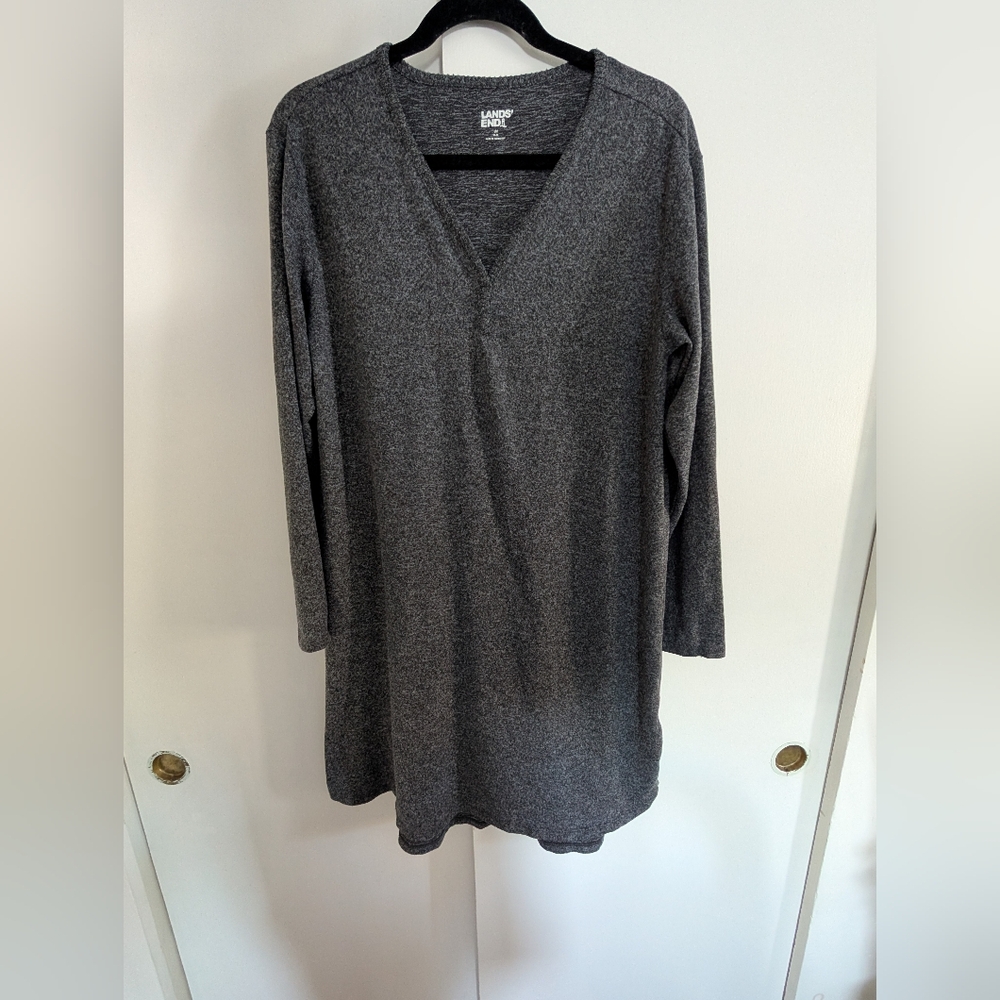 Land's End Gray Long Sleeve Nightgown V-Neck Size Medium 8 To 10 Cozy Pajamas